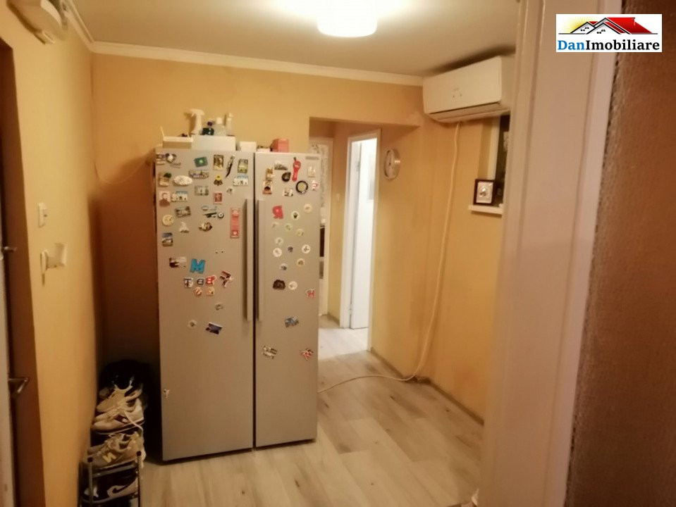 Apartament cu 4 camere, Victoriei-Titulescu