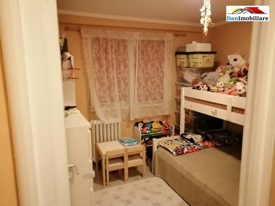 Apartament cu 4 camere, Victoriei-Titulescu