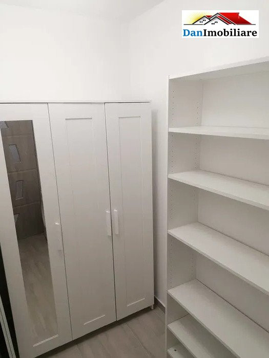 Apartament cu 3 camere, Berceni