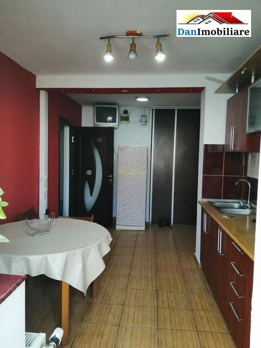 Apartament cu 3 camere, Piața Sudului