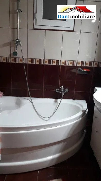 Apartament cu 3 camere, Piața Sudului