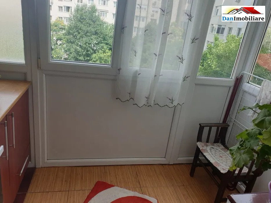 Apartament cu 3 camere, Piața Sudului