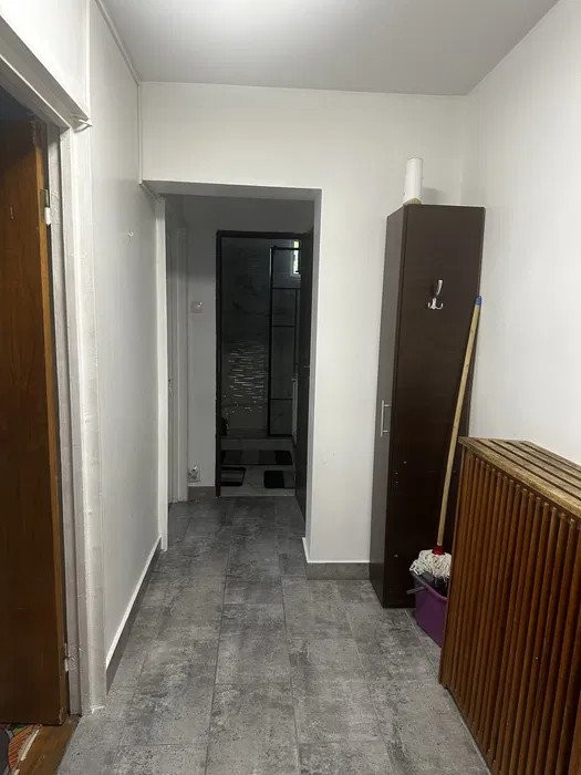 Apartament cu 3 camere, Titan