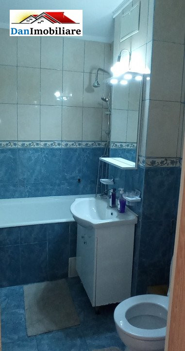 Apartament cu 3 camere, Mega Mall