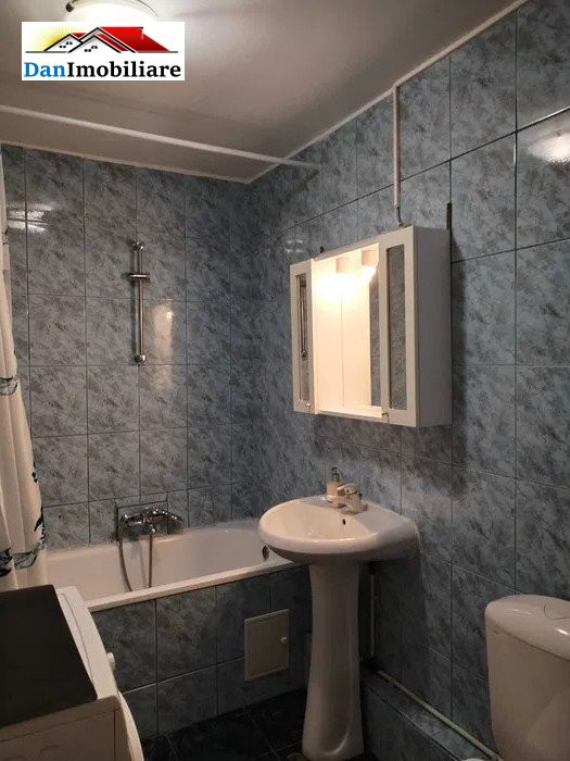 Apartament cu 2 camere în Drumul Sării