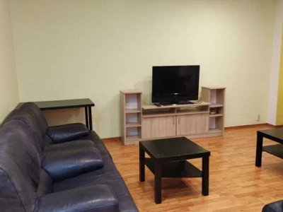 Apartament cu 2 camere în Drumul Sării