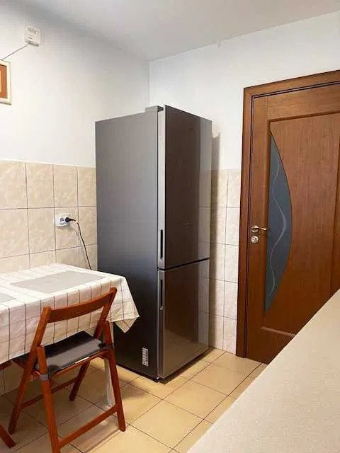 Apartament cu 2 camere în Piața Iancului