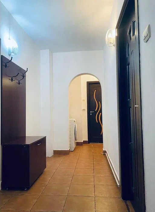 Apartament cu 2 camere în Tineretului