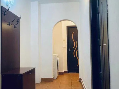 Apartament cu 2 camere în Tineretului