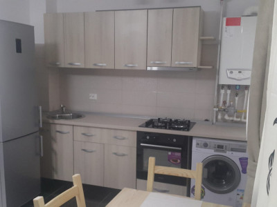 Apartament cu 3 camere în Sălăjan