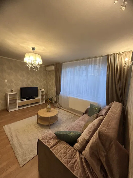 Apartament cu 2 camere în zona Gării de Nord