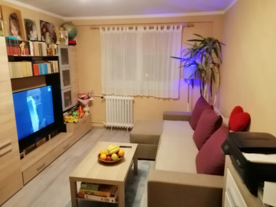 Apartament cu 4 camere în zona Victoriei-Titulescu