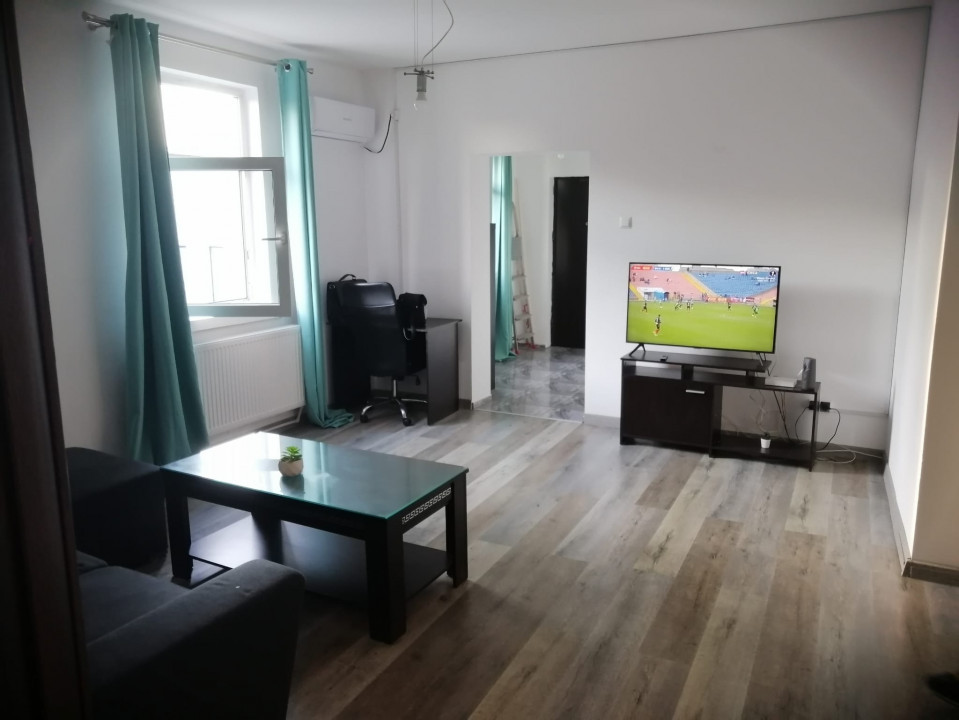 Apartament cu 2 camere în zona Victoriei