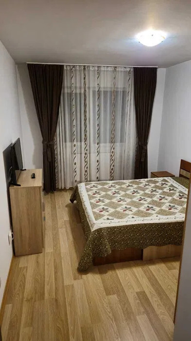 Apartament în Apărătorii Patriei