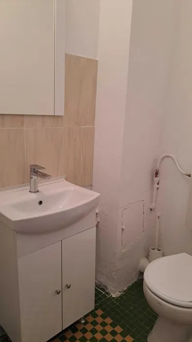 Apartament cu 3 camere în zona Păcii