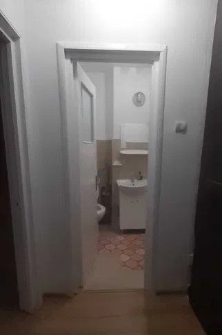 Nr.486. Apartament mobilat, semidecomandat, în zona Berceni