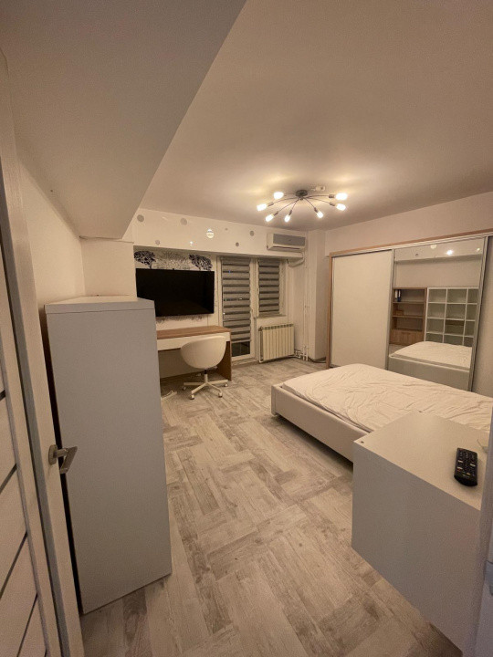 Garsonieră modernă în zona Nerva Traian