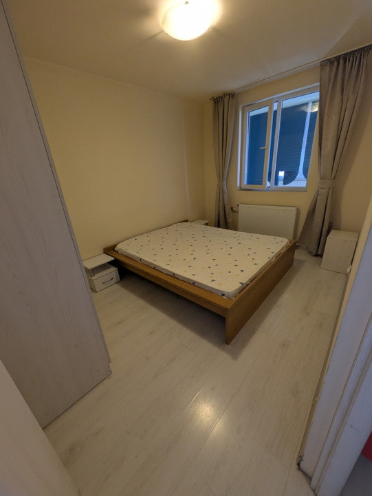 Apartament cu 2 camere în zona Gării de Nord
