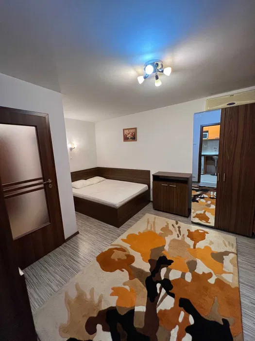 Garsonieră modernă în zona Victoriei