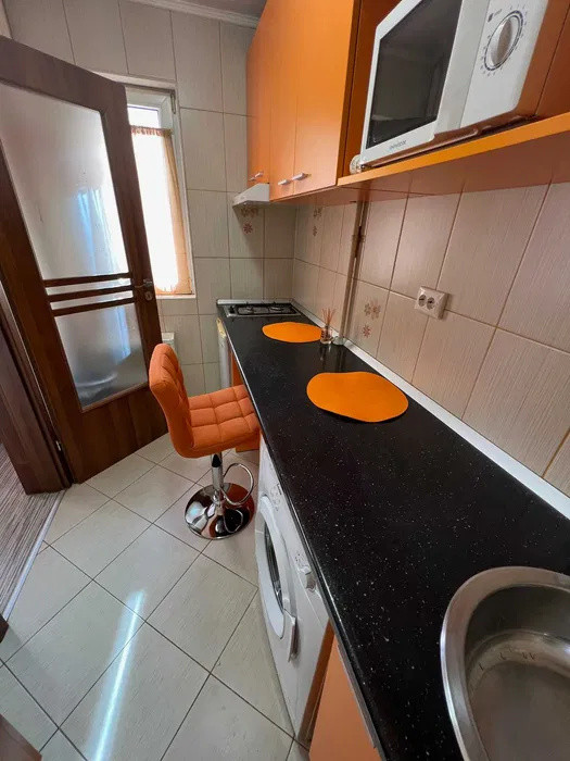 Garsonieră modernă în zona Victoriei